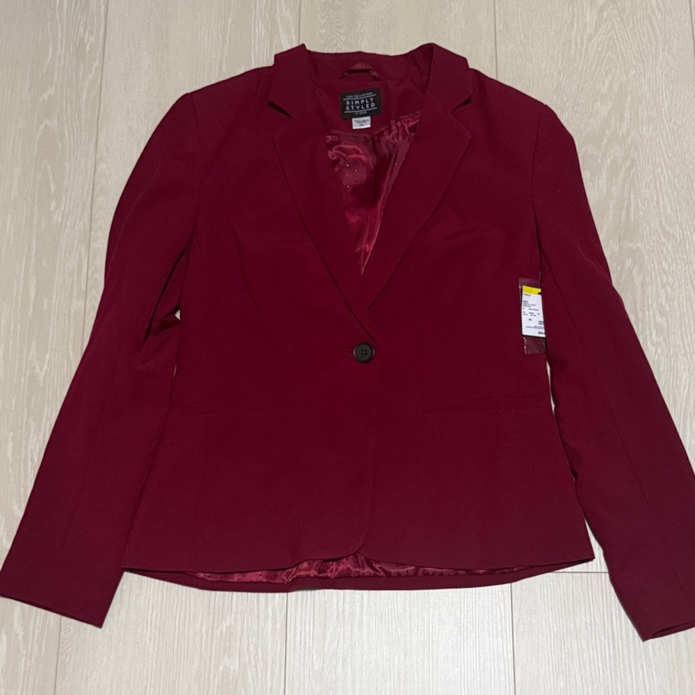 ✨ Simply Styled Vintage Burgundy Women's Blazer